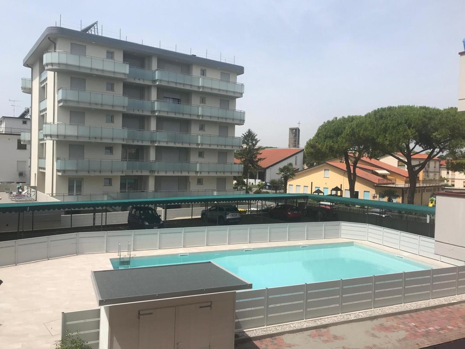Holiday Apartamento Caorle Exterior foto